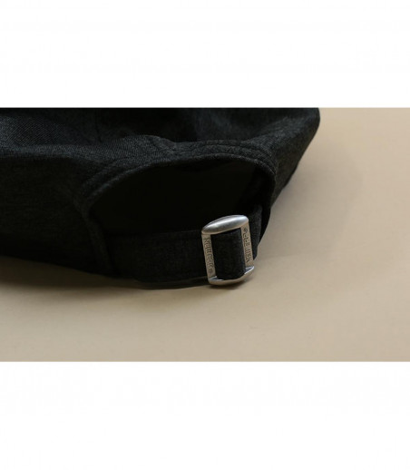 New Era black NY curve cap New Era black NY curve cap